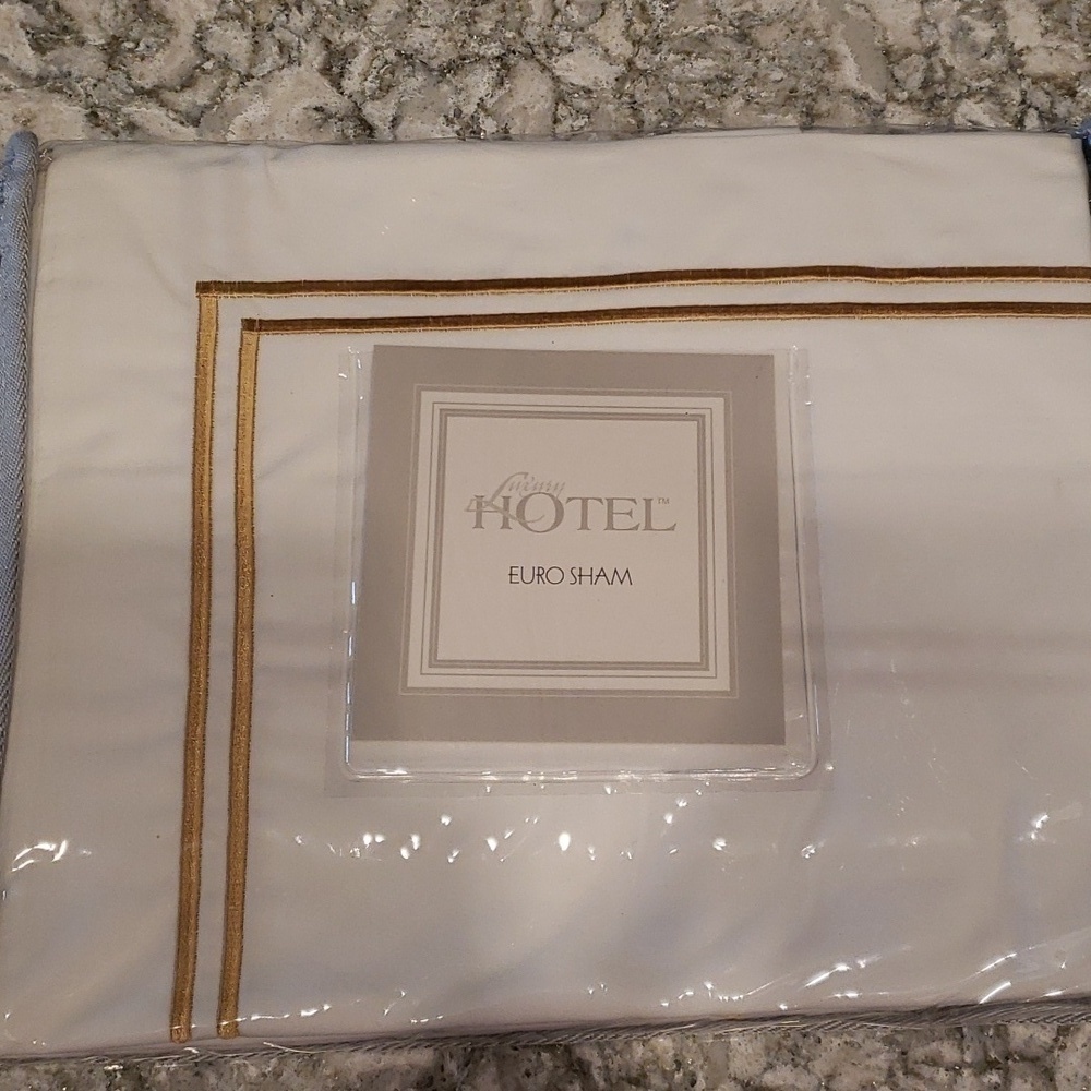 Hotel collection Euro Sham Valcourt